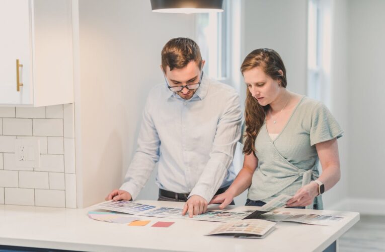 Základ, o který se dům opře: co rozhoduje o kvalitní základové desce (a klidné stavbě)